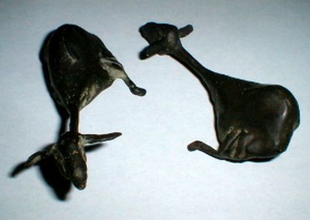 2 Art Bronze Sheep Unsigned1