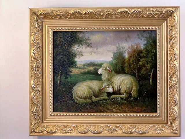 2 Sheep Reclining