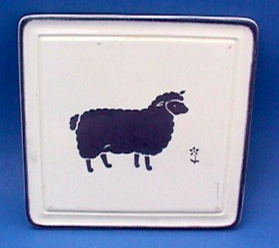 Pfaltzgraff Hotplate Tile Sheep