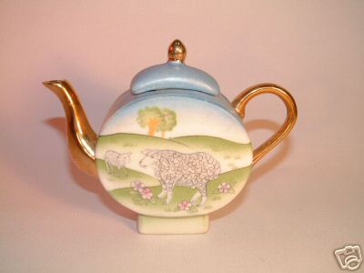 Tiny Sheep Teapot