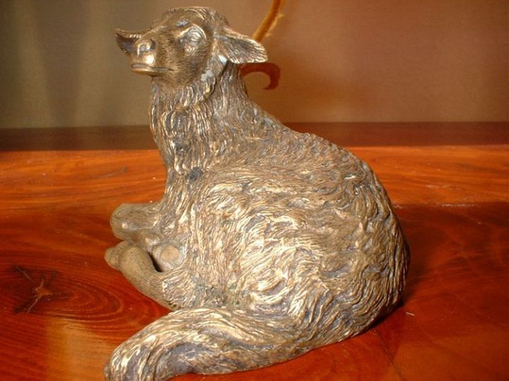 Vienna Bronz Sheep