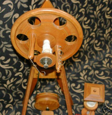 Windwheel Kruger Blackwood Spinning Wheel 2
